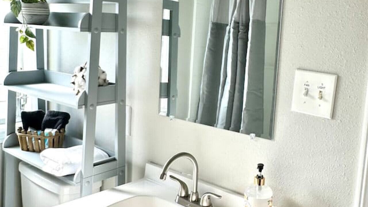 Photo of Bathroom in Port Neches