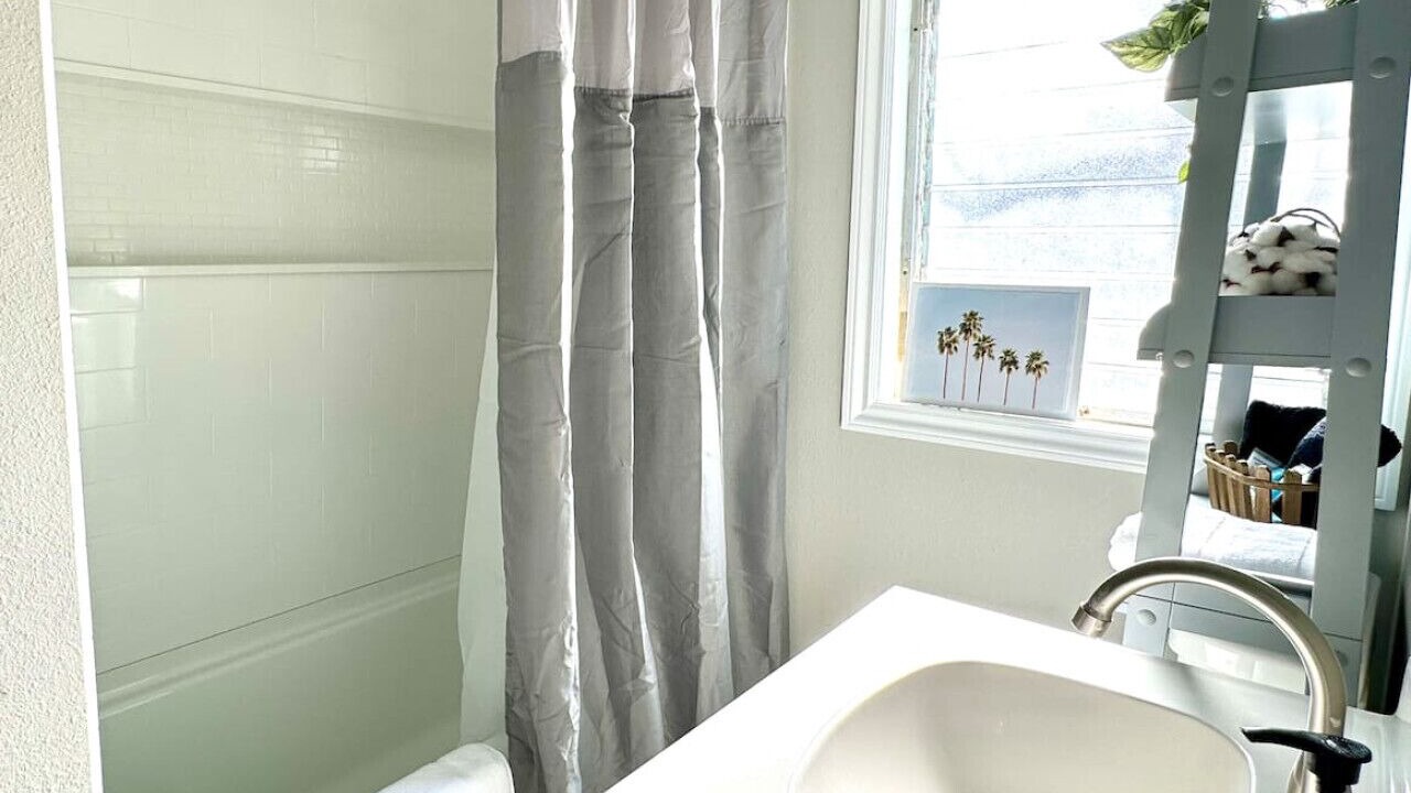 Photo of Bathroom in Port Neches