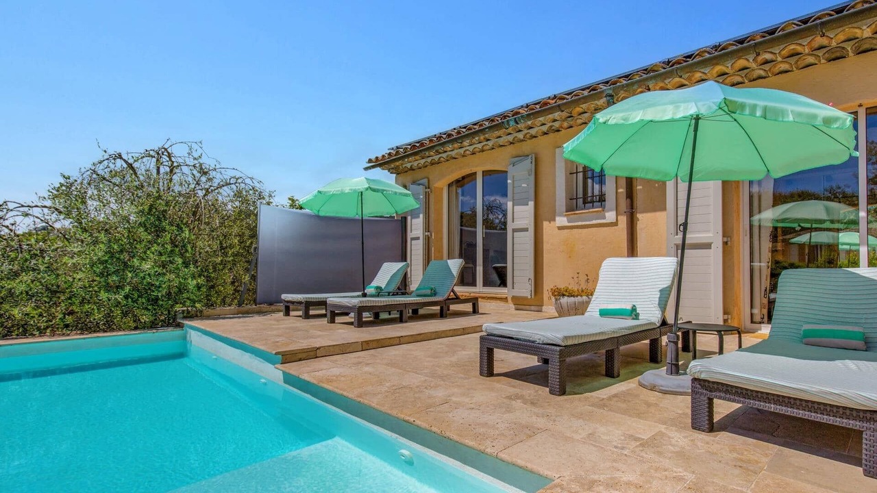 Photo of Others in Cabris