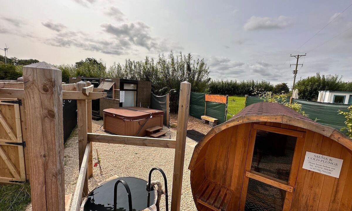 Photo of Patio Balcony in Chackmore