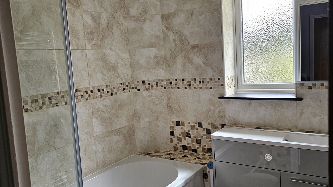 Photo of Bathroom in Cannards Grave