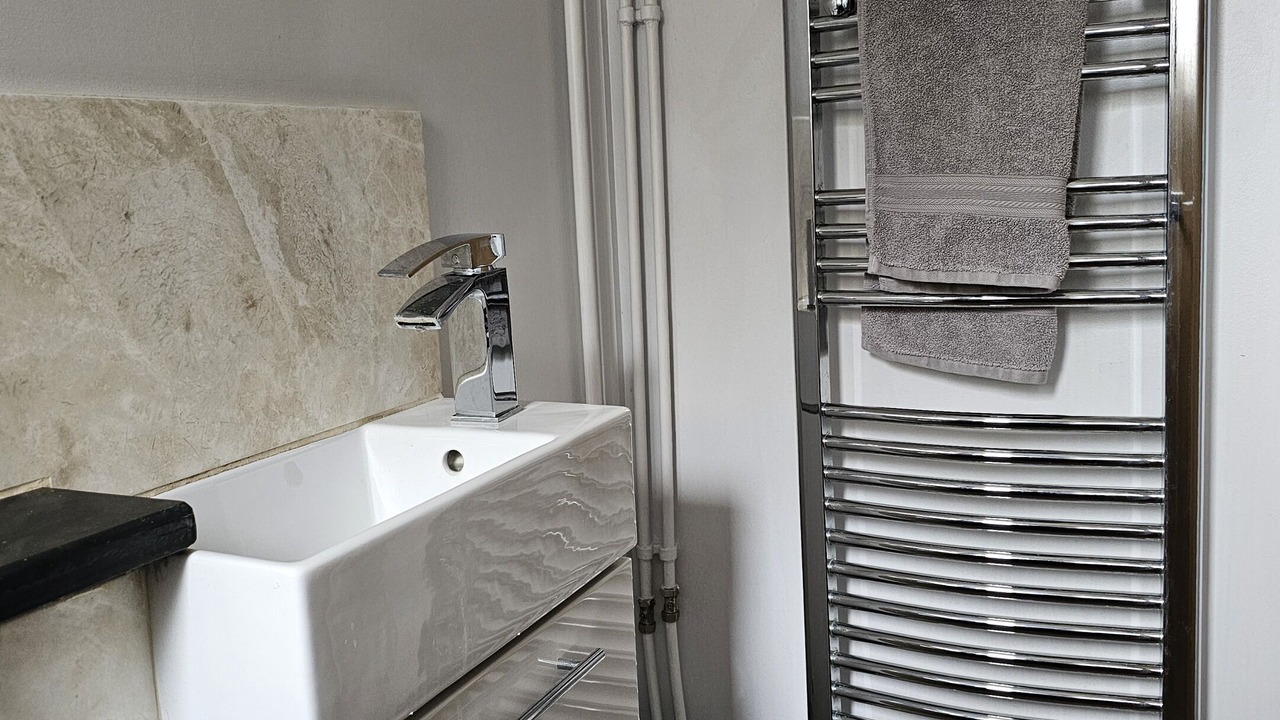 Photo of Bathroom in Cannards Grave