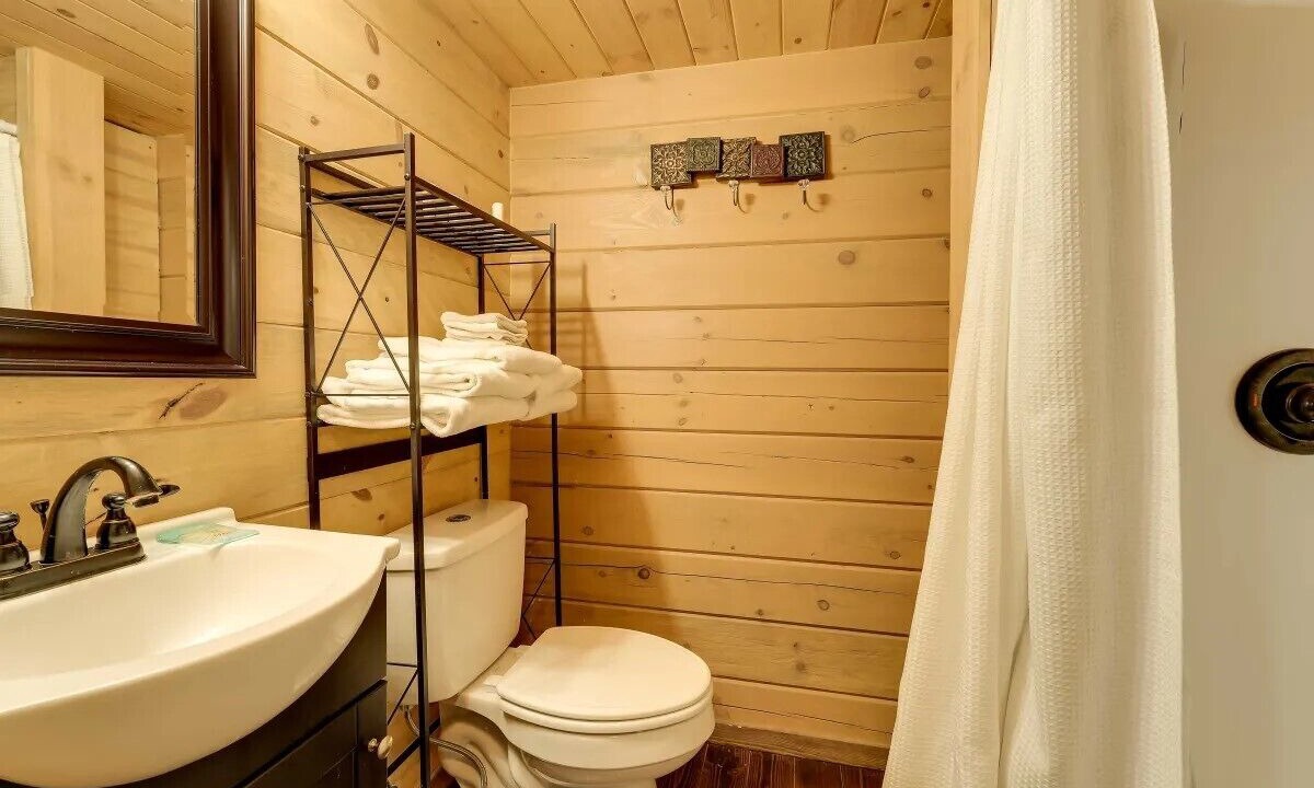 Photo of Bathroom in Indian Point