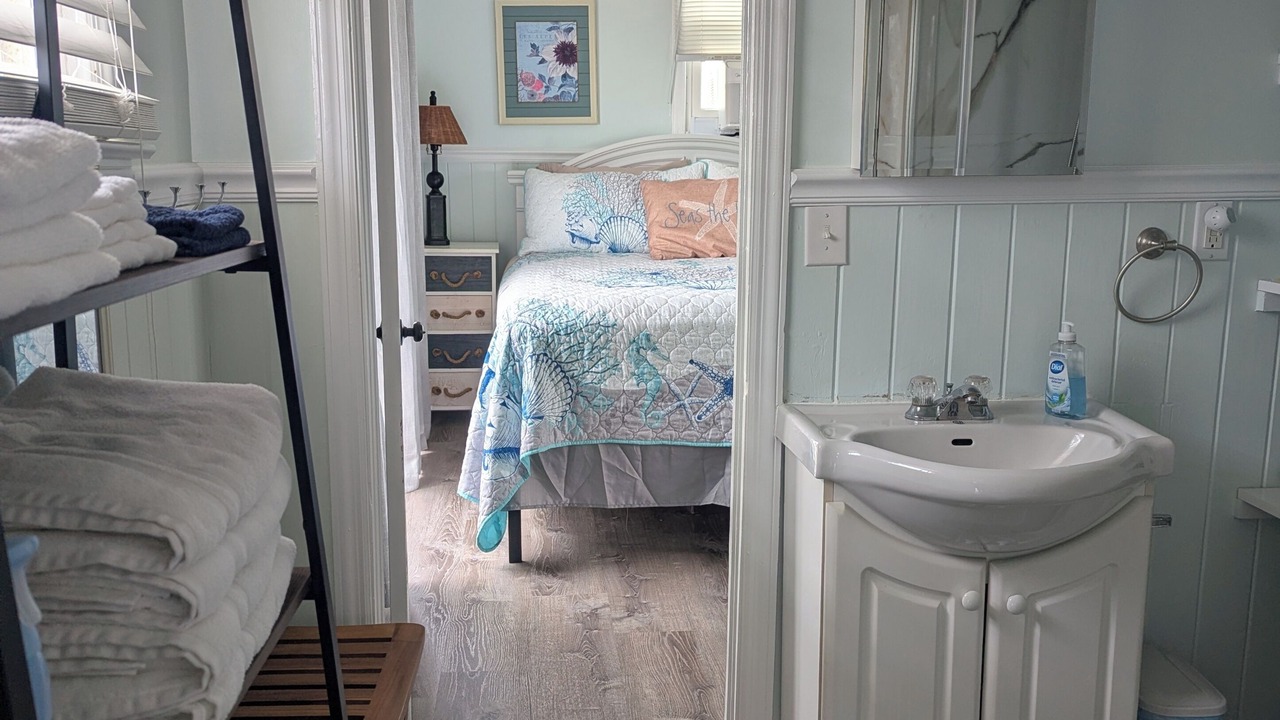 Photo of Bathroom in Long Beach