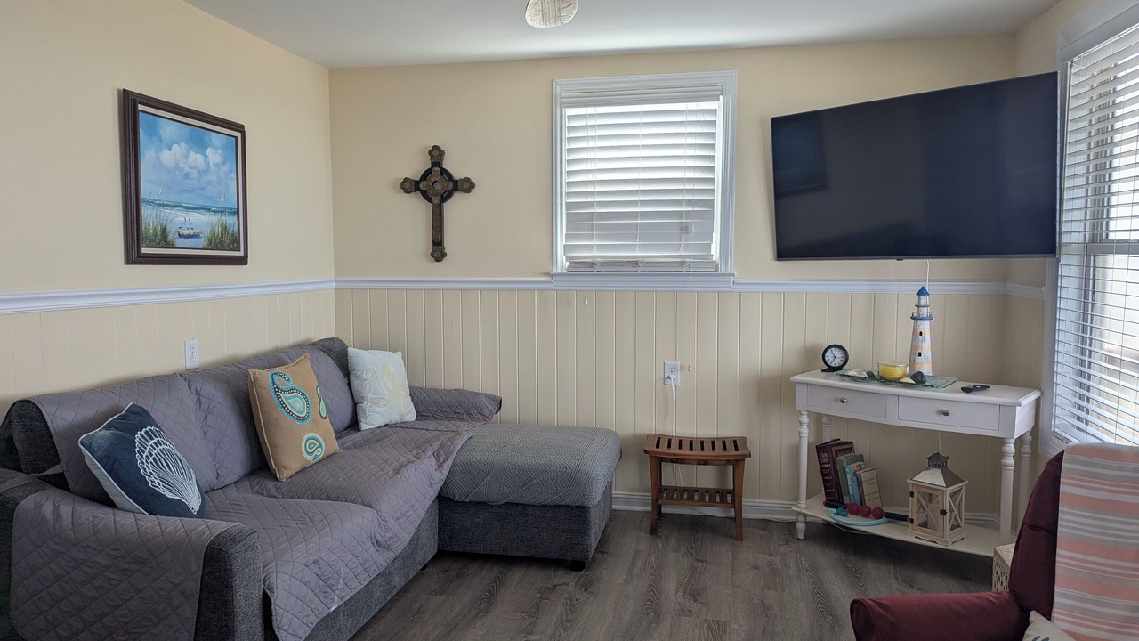 Photo of Livingroom in Long Beach