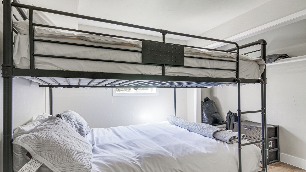 Photo of Bedroom in Long Valley Junction