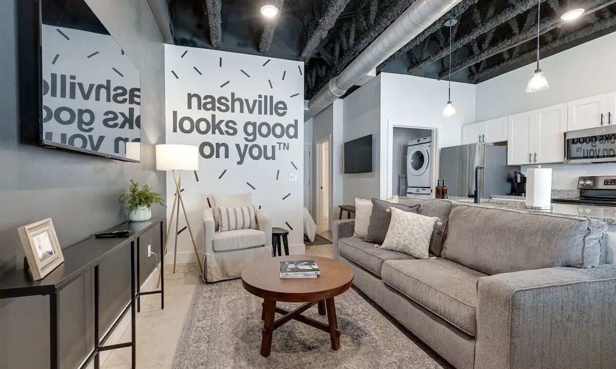 Photo of Others in Nashville