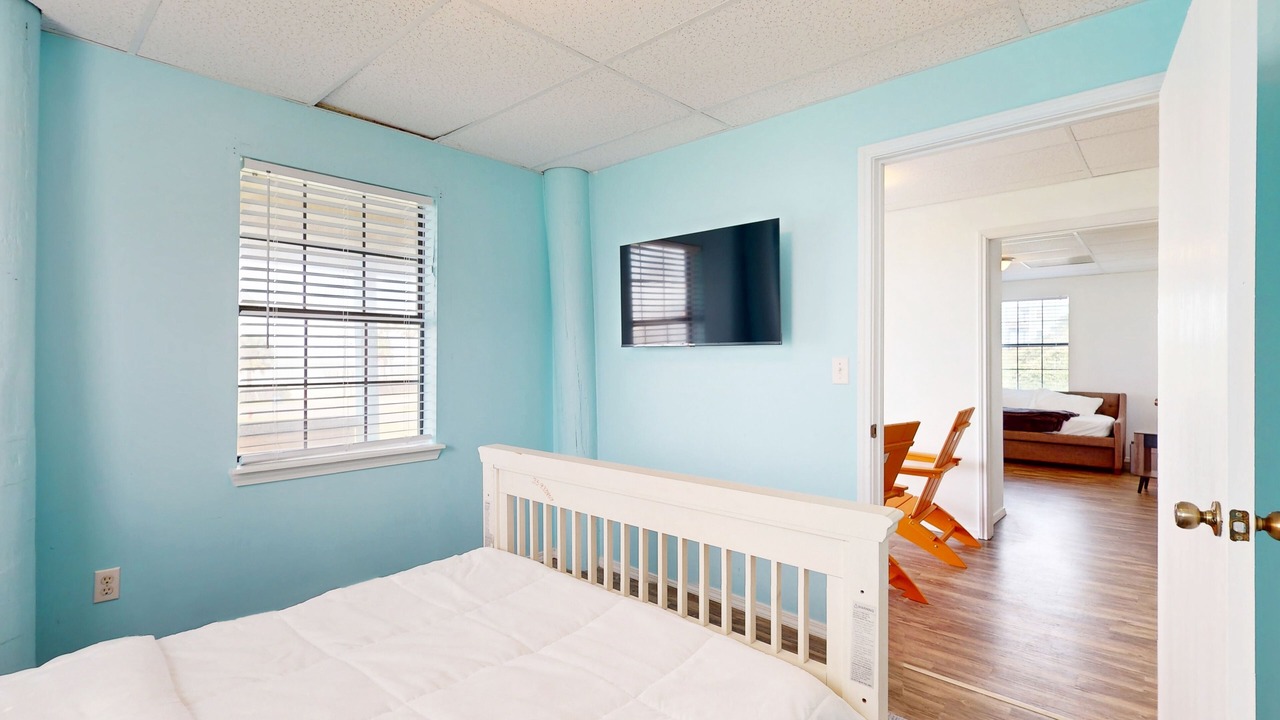 Photo of Bedroom in Ingleside on the Bay