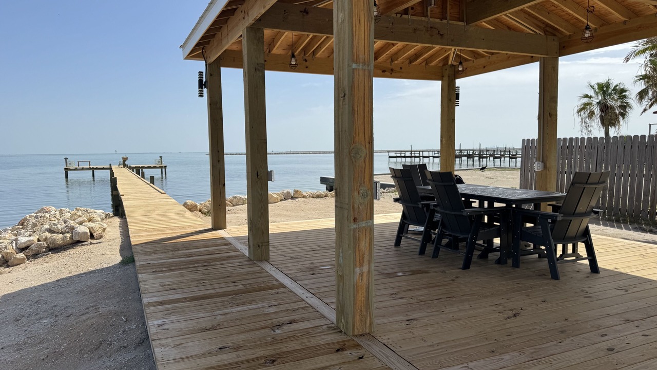 Photo of Outdoor in Ingleside on the Bay