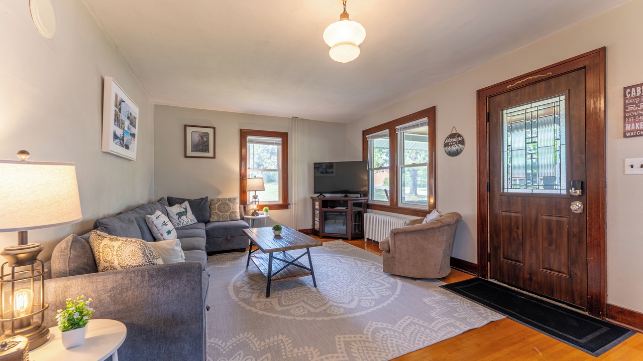 Photo of Livingroom in Ely