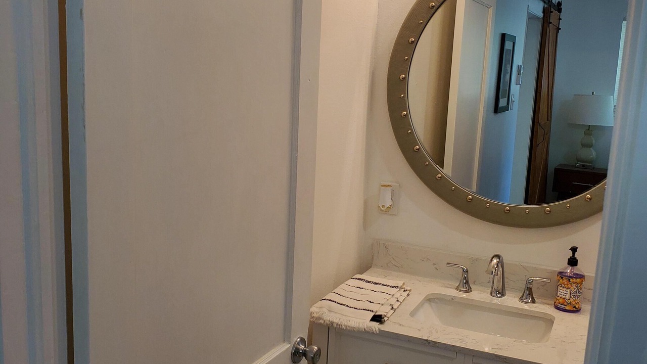 Photo of Bathroom in Blanco