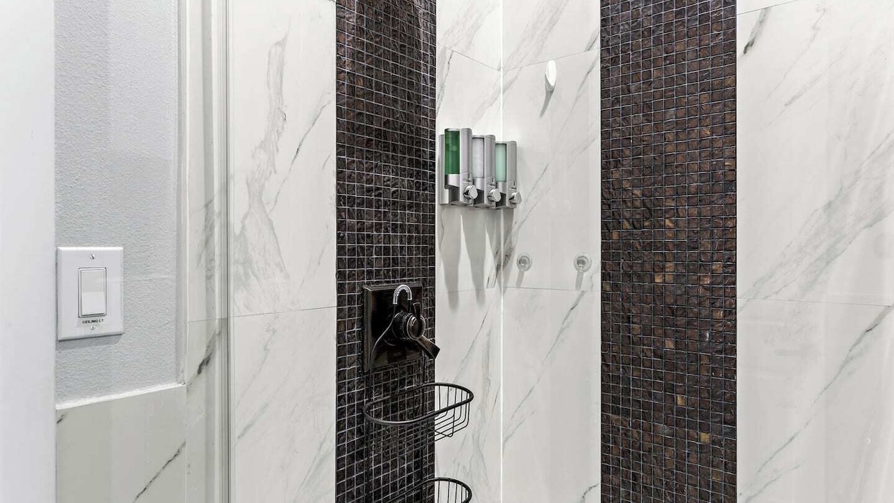 Photo of Bathroom in El Lago