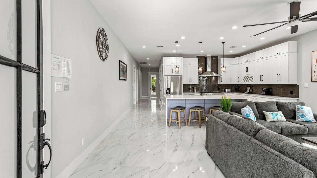 Photo of Livingroom in El Lago