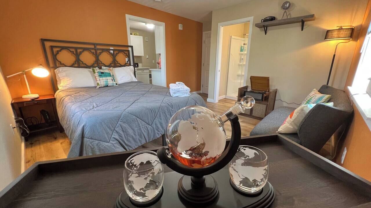 Photo of Bedroom in Southeast Salem