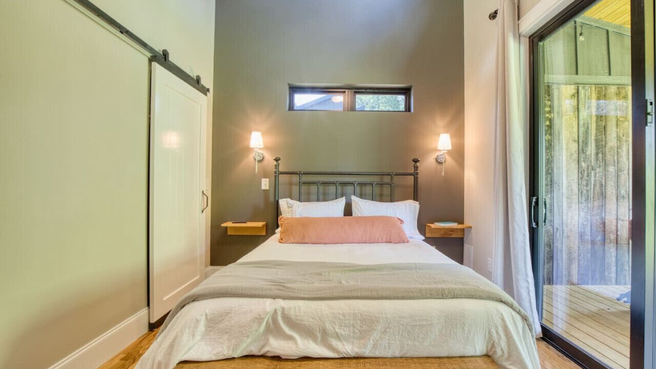 Photo of Bedroom in Johnson City