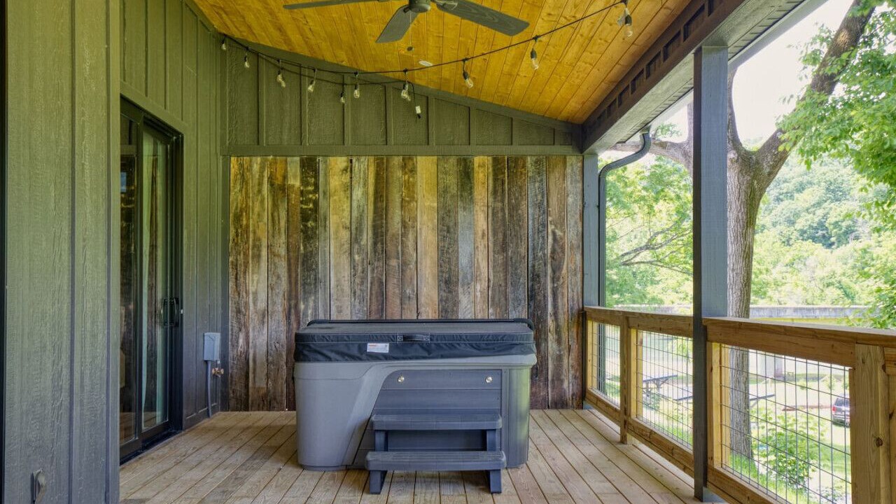 Photo of Patio Balcony in Johnson City
