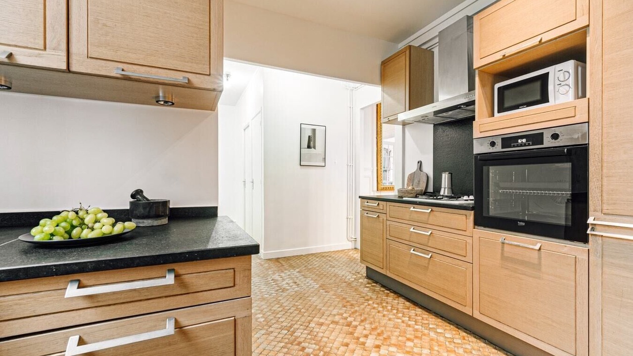 Photo of Kitchen in 17th Arrondissement