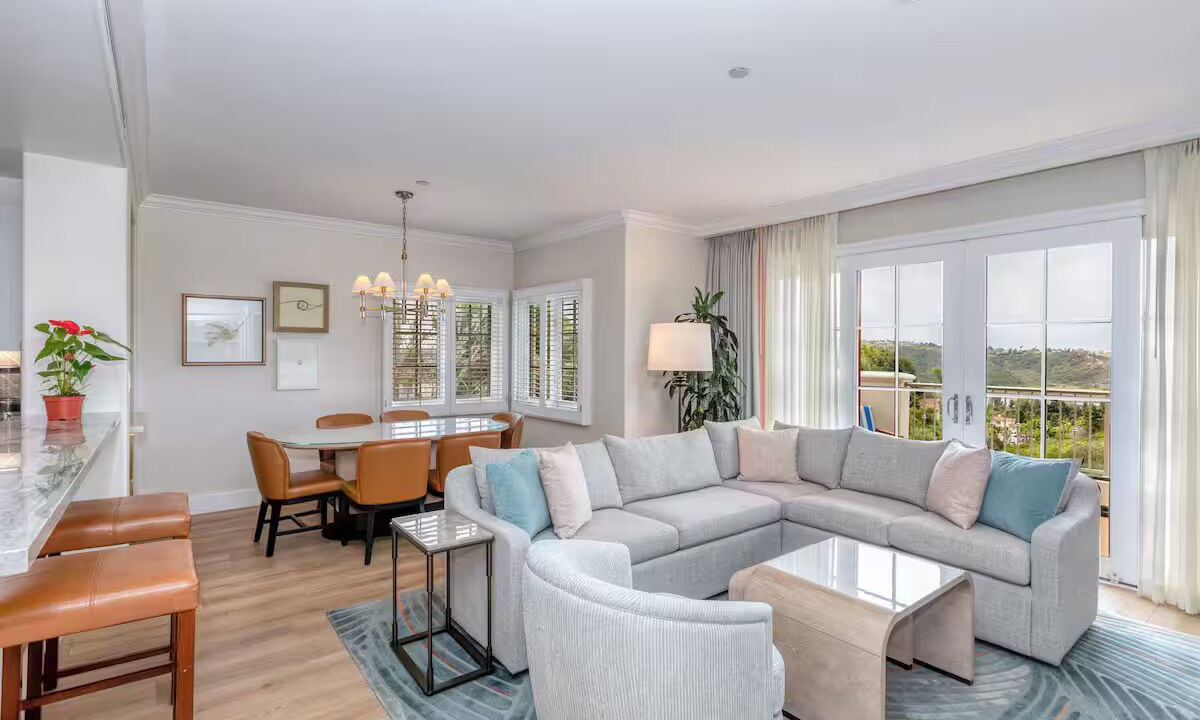 Photo of Livingroom in Aviara