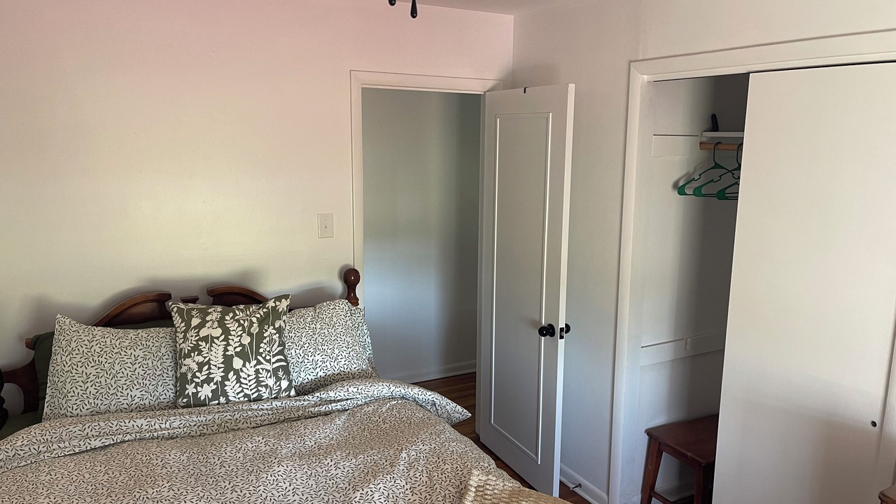 Photo of Bedroom in Cape Charles