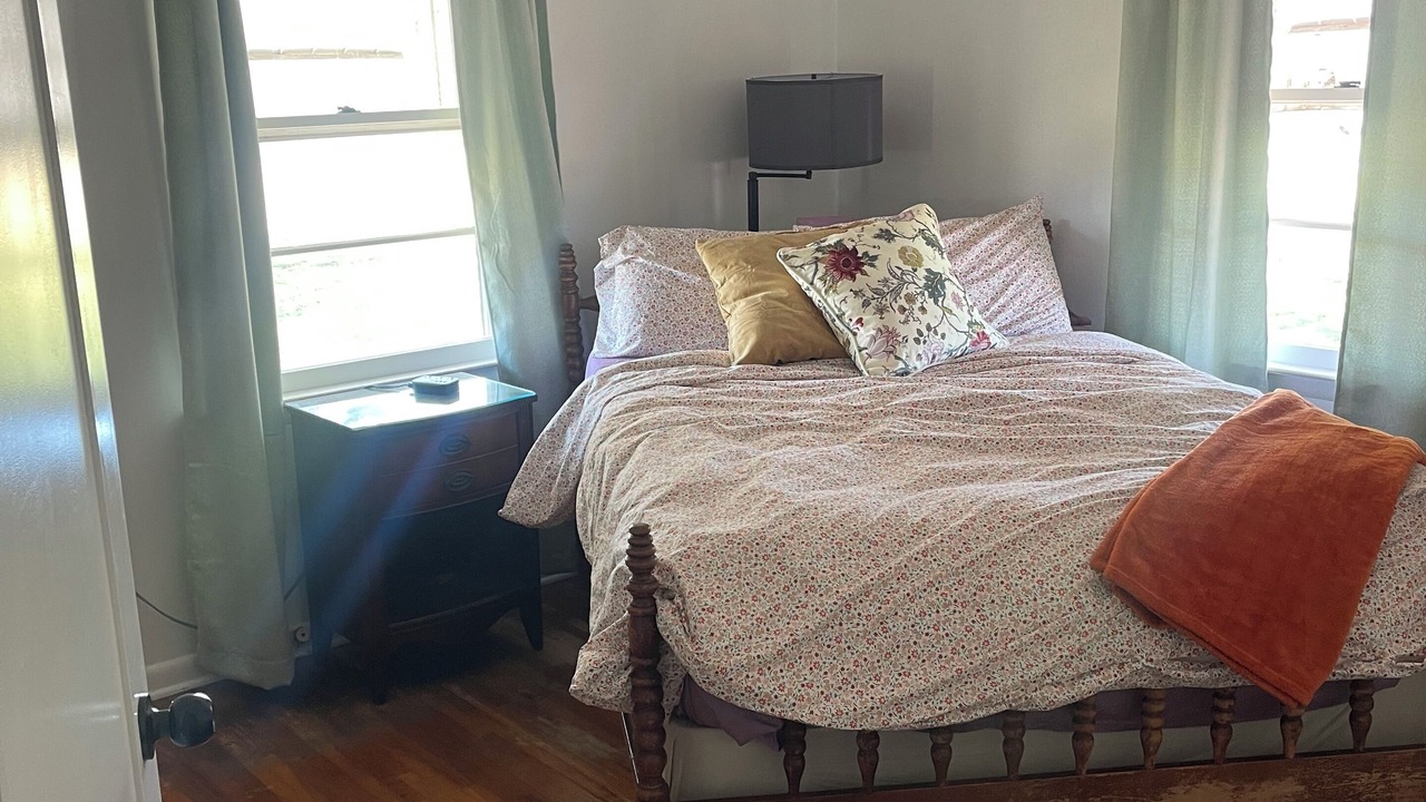 Photo of Bedroom in Cape Charles