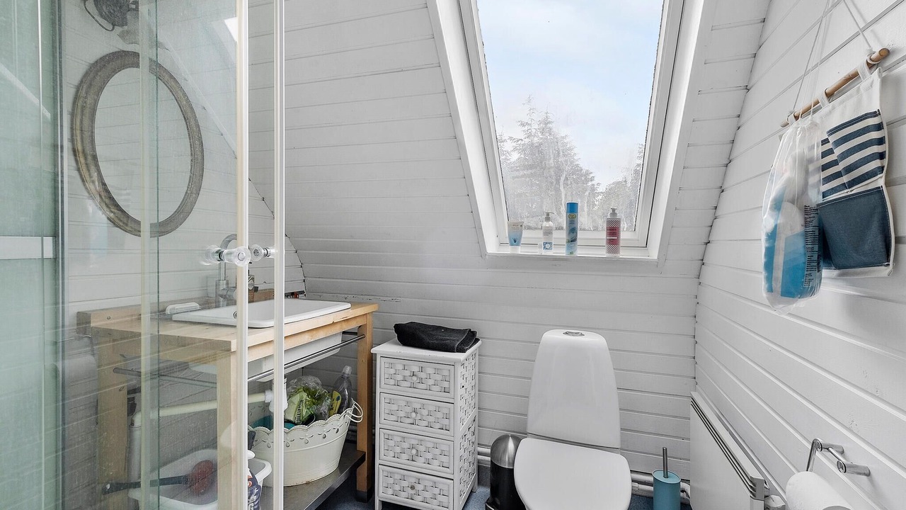 Photo of Bathroom in Broager