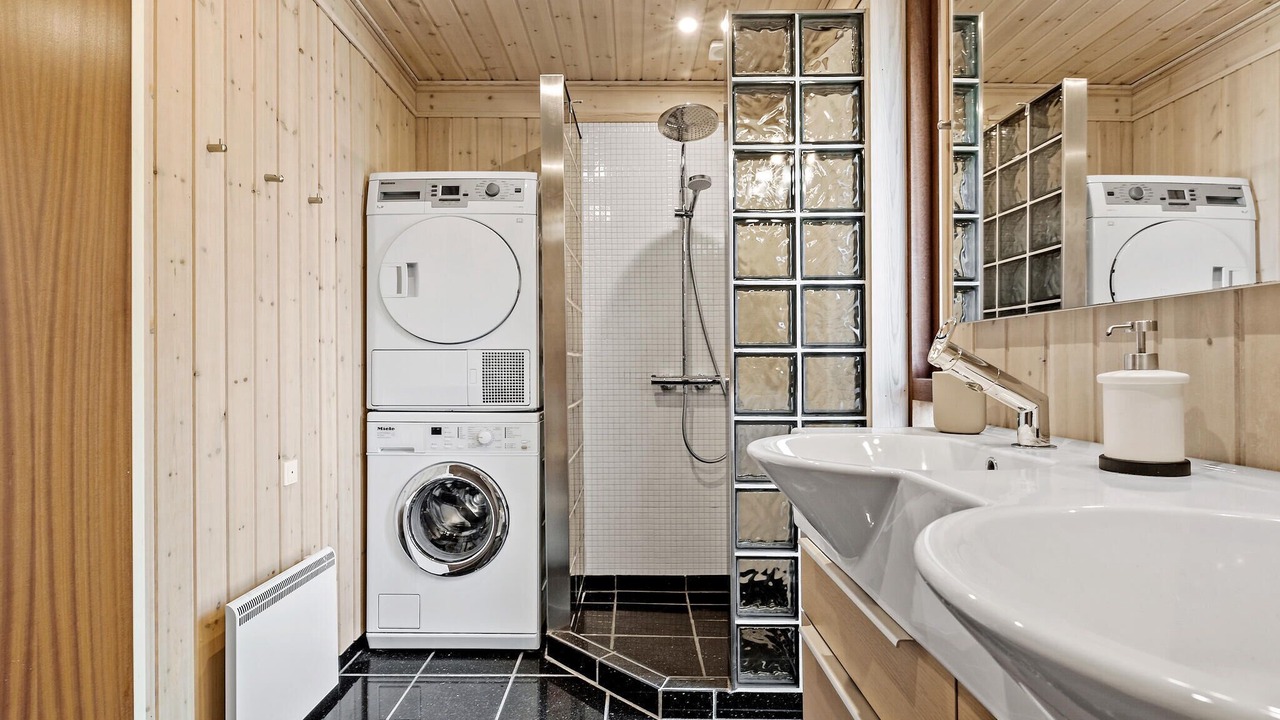 Photo of Bathroom in Trend