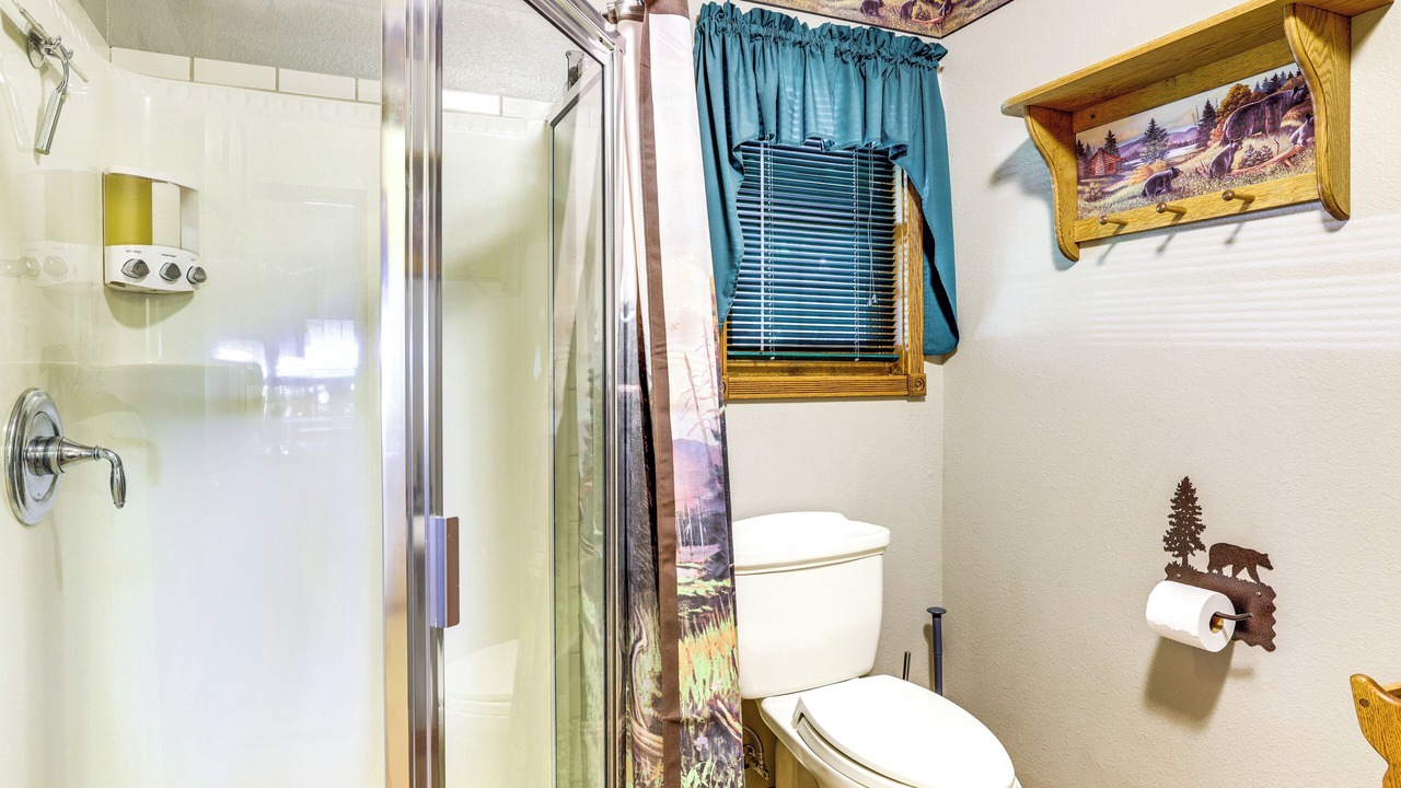 Photo of Bathroom in Cassville