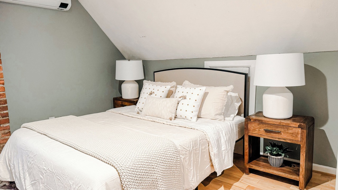 Photo of Bedroom in Rochester