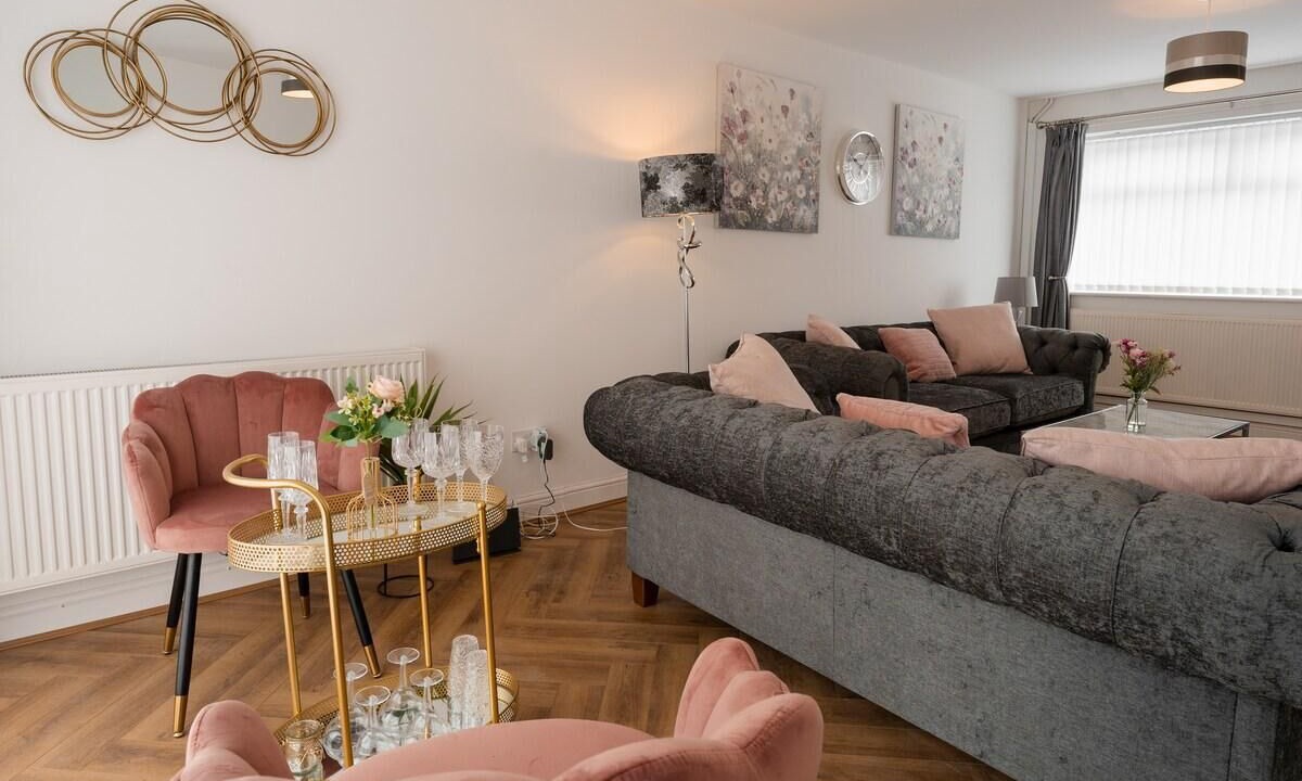 Photo of Others in Birkenhead