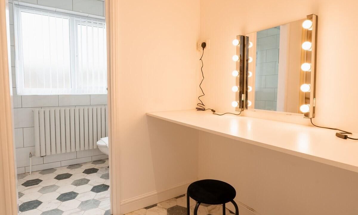 Photo of Others in Birkenhead