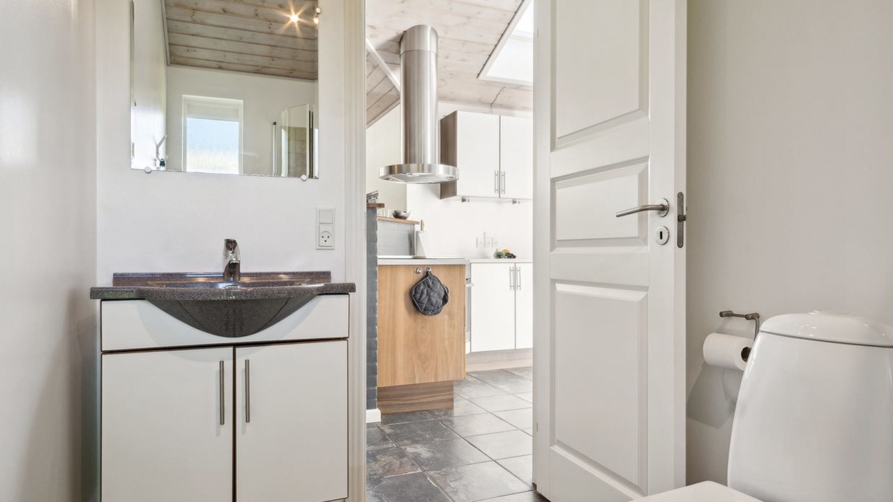 Photo of Bathroom in Arrild Ferieby