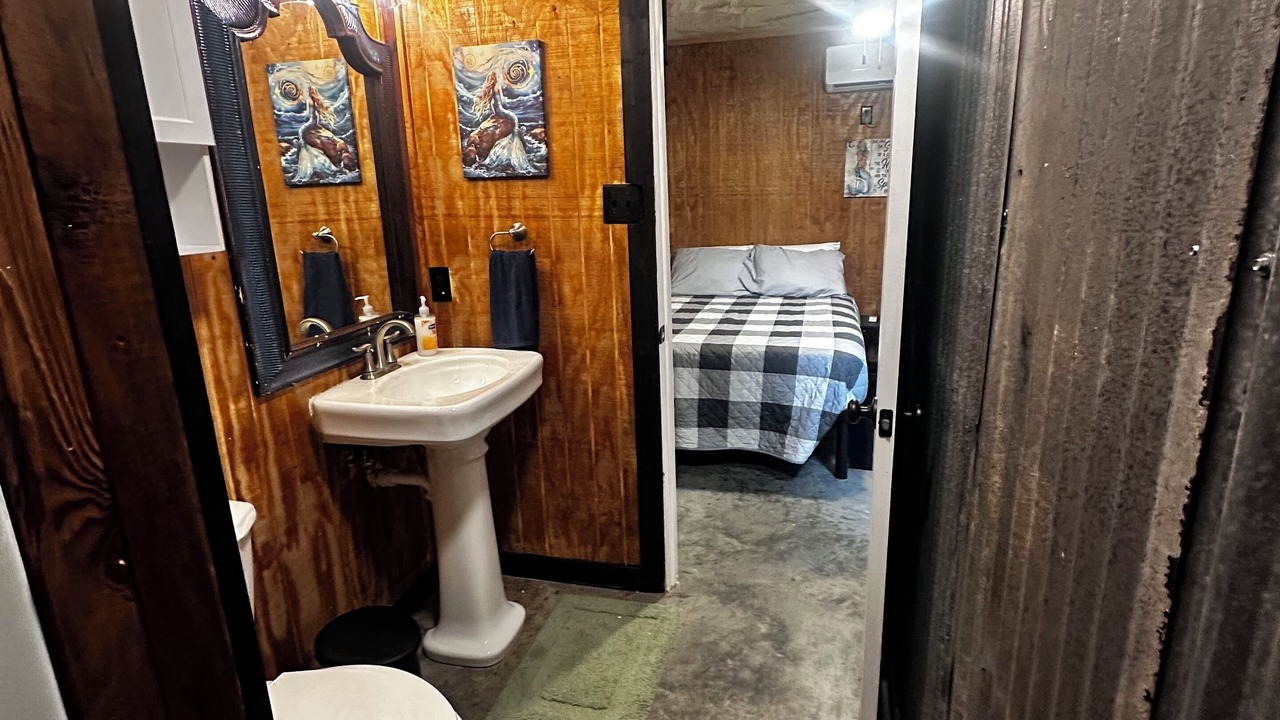 Photo of Bathroom in Port Lavaca