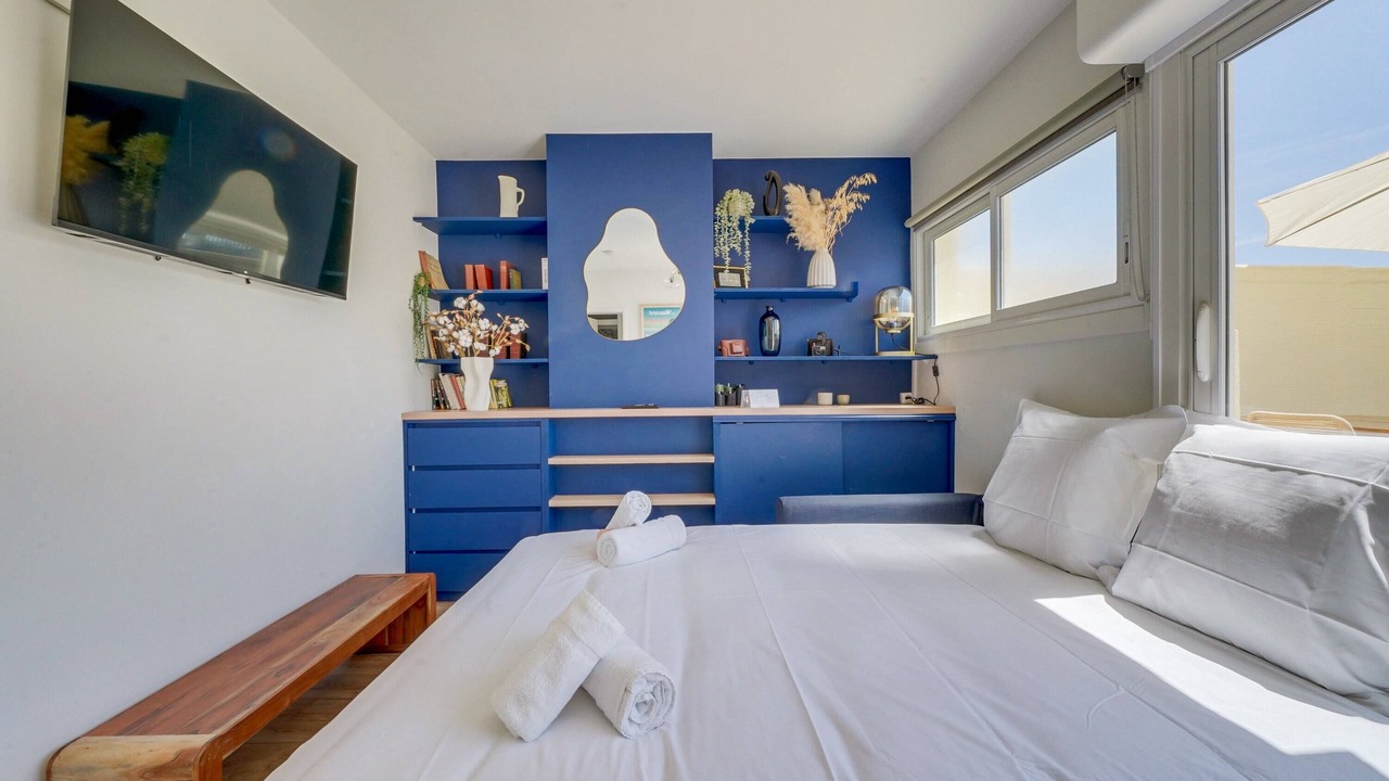 Photo of Bedroom in Libourne