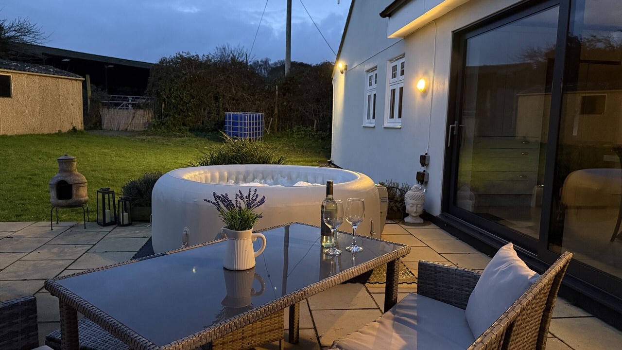 Photo of Outdoor in Adgestone