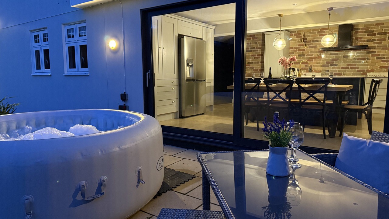 Photo of Outdoor in Adgestone