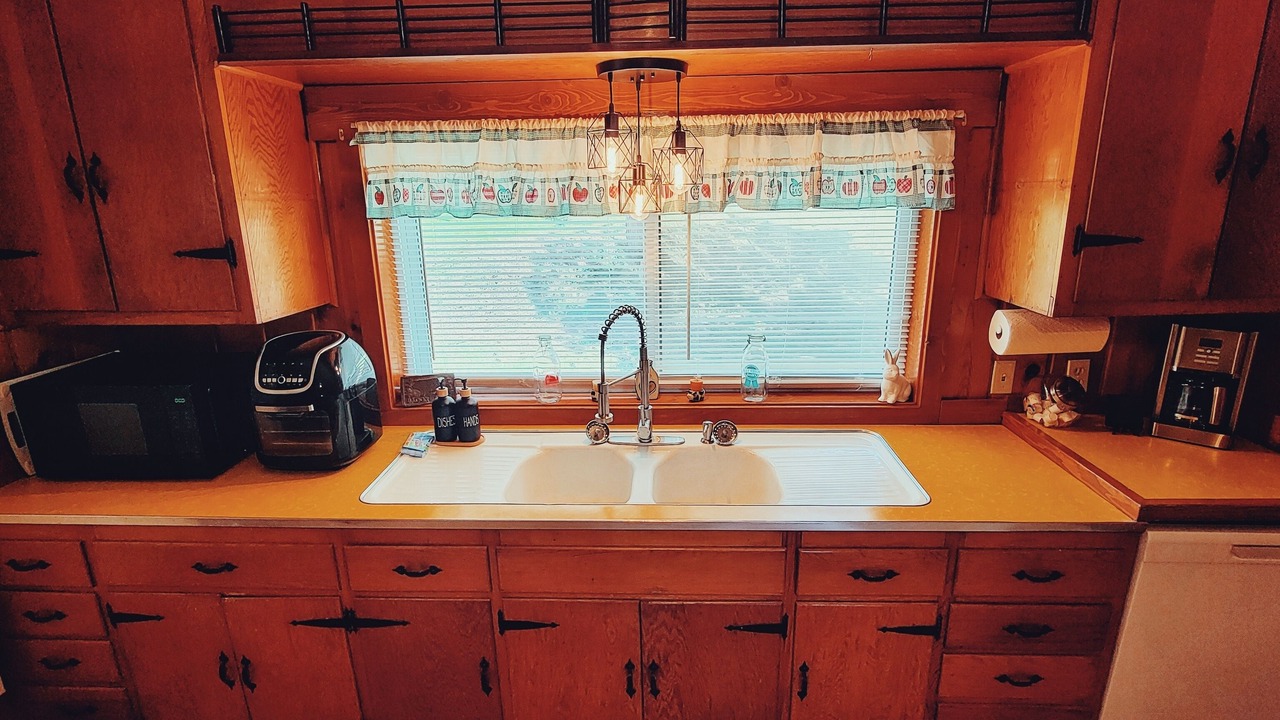 Photo of Kitchen in Saddlestring