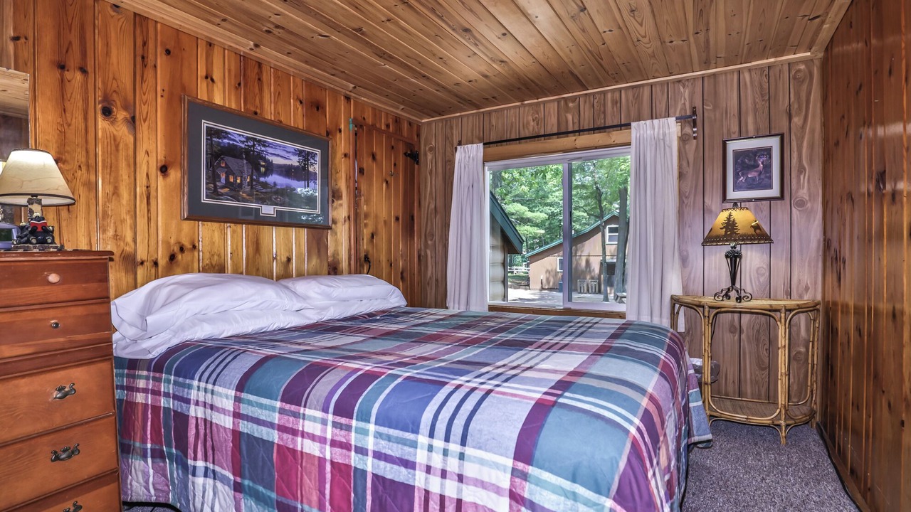 Photo of Bedroom in St Germain
