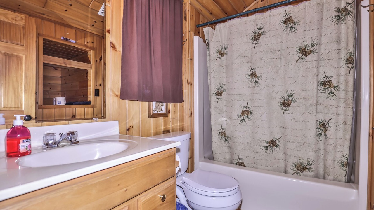 Photo of Bathroom in St Germain