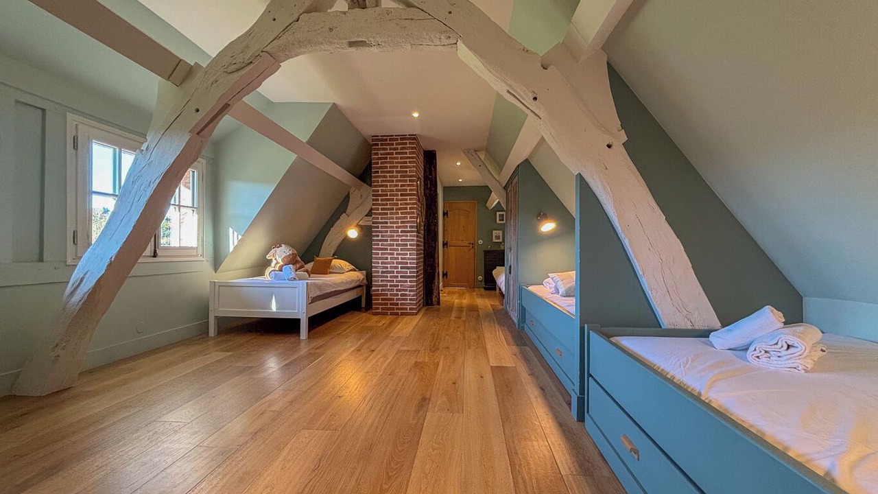 Photo of Bedroom in Manneville-la-Raoult