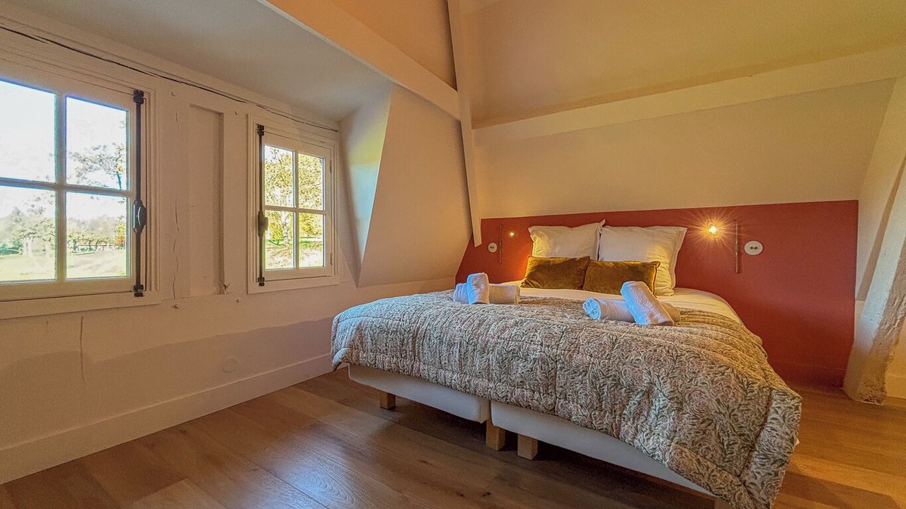 Photo of Bedroom in Manneville-la-Raoult