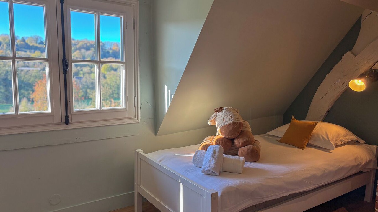 Photo of Bedroom in Manneville-la-Raoult