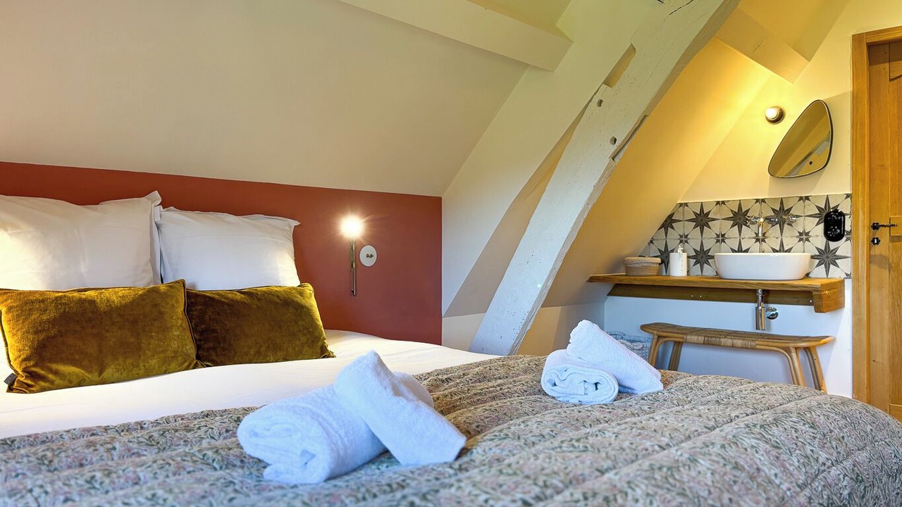 Photo of Bedroom in Manneville-la-Raoult