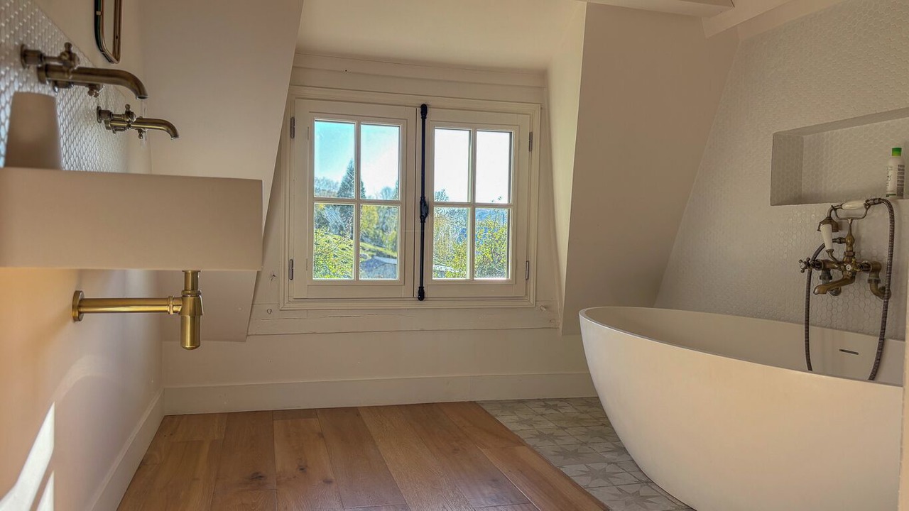 Photo of Bathroom in Manneville-la-Raoult