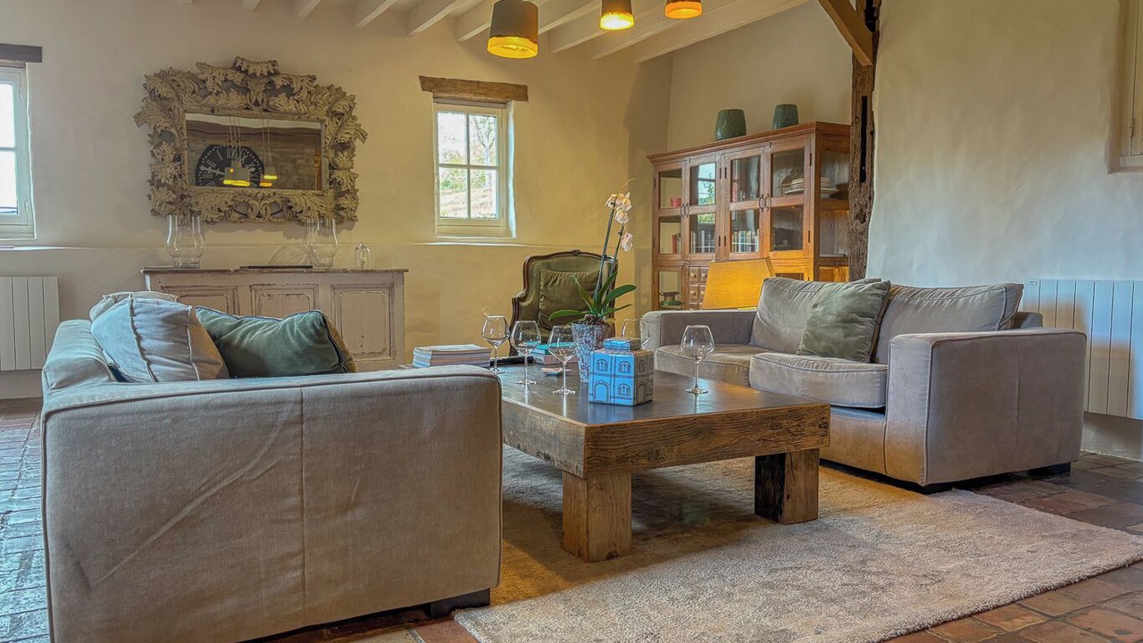 Photo of Livingroom in Manneville-la-Raoult