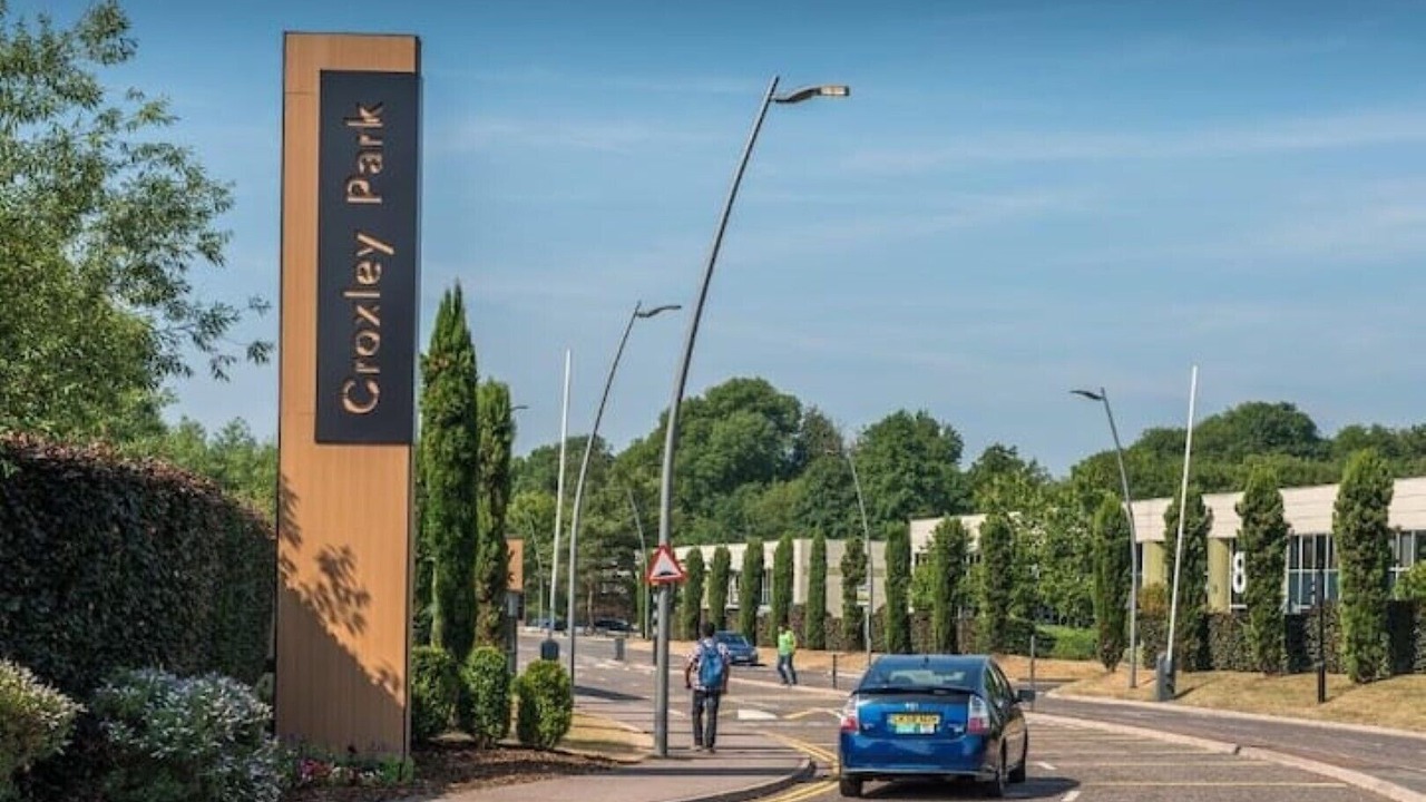 Photo of Others in Watford