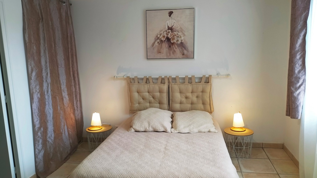 Photo of Bedroom in La Roche-Bernard