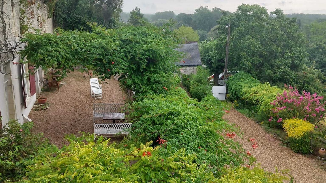 Photo of Outdoor in Nazelles-Negron