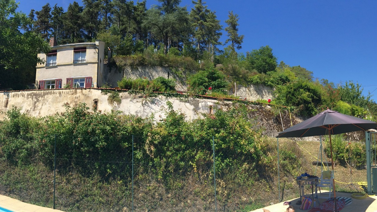 Photo of Outdoor in Nazelles-Negron