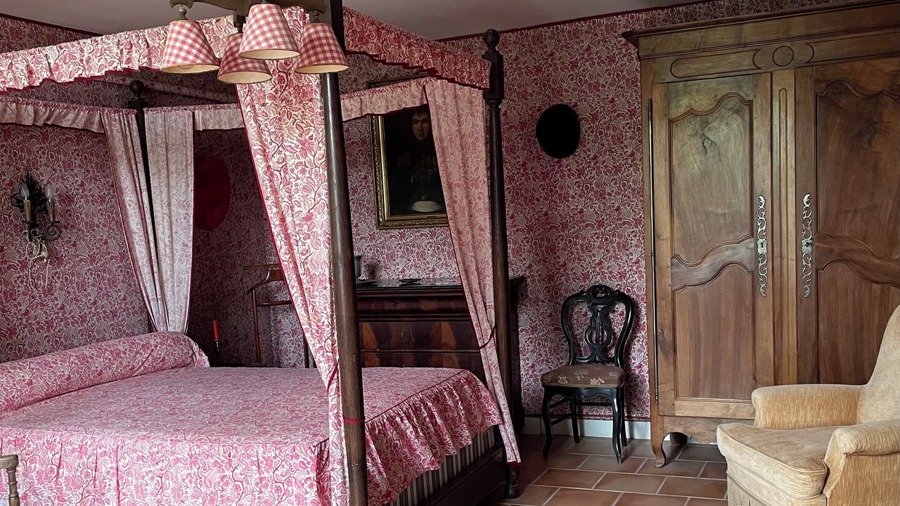 Photo of Bedroom in Nazelles-Negron