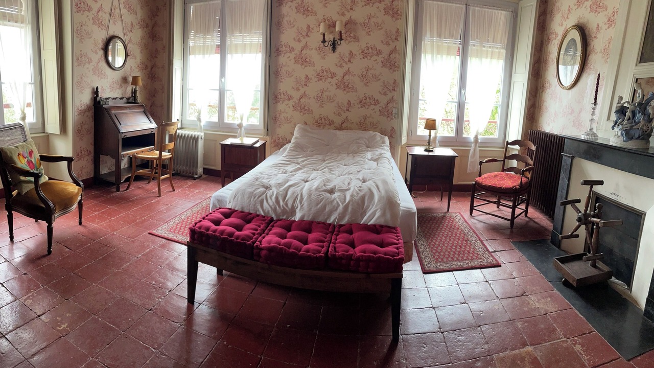 Photo of Bedroom in Nazelles-Negron